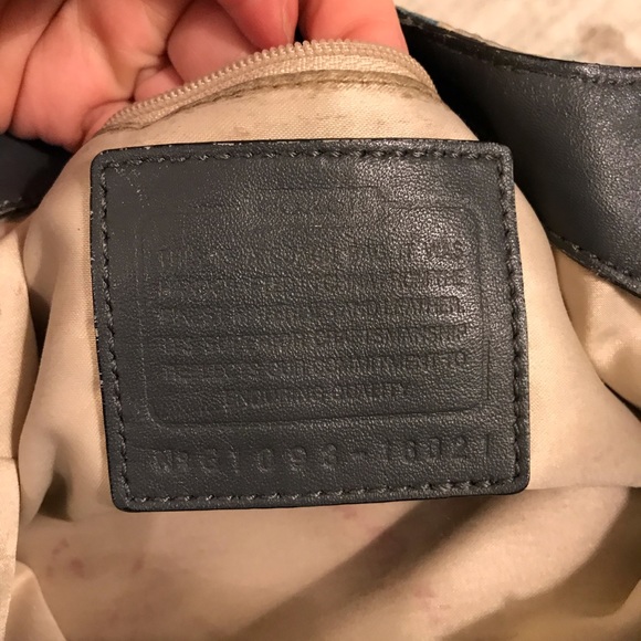 Coach - Picture 7 of 9